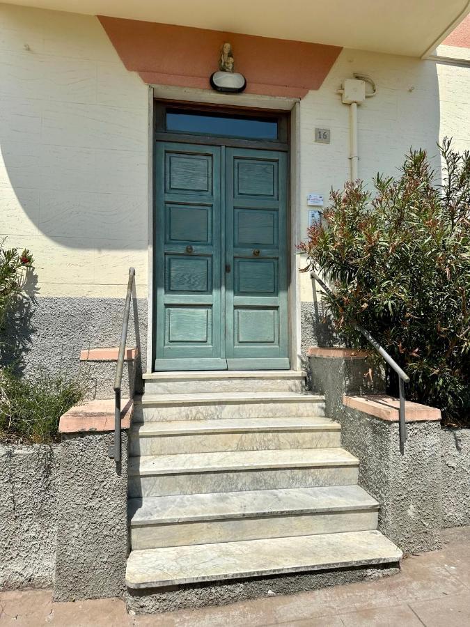 Hostdomus - Casa Ester Noli Exterior foto